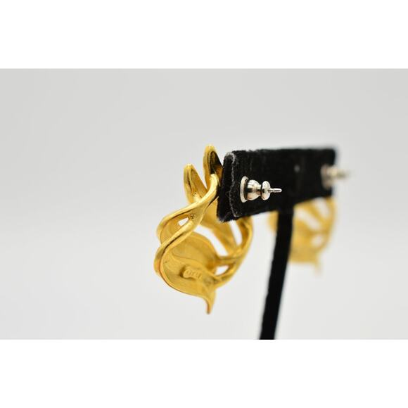 TAT Vintage Earrings Brushed Gold Chunky Abstract Signed NOS 1980s - Picture 8 of 9